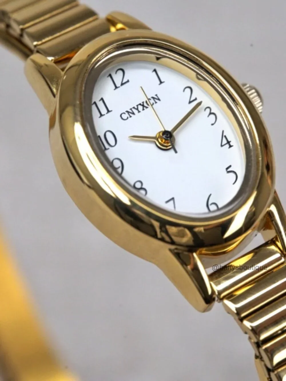 N/A sleek gold